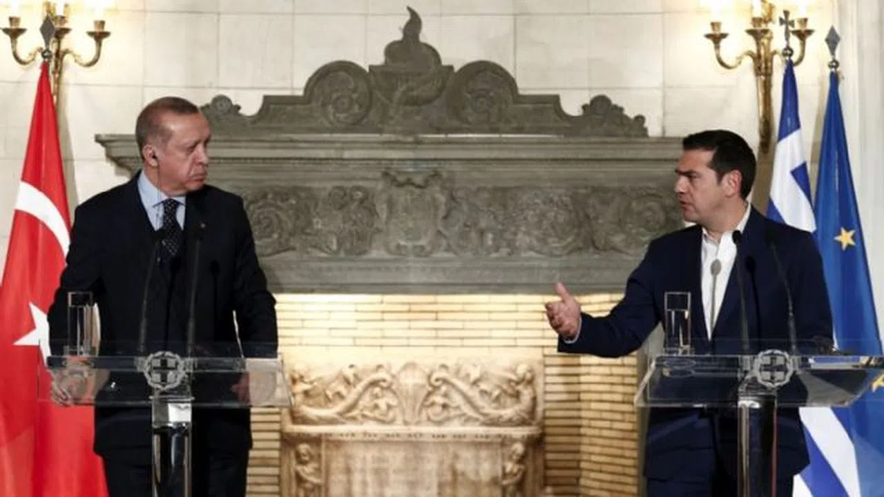 Yunanistan’dan küstah sözler, Çipras saçmaladı!