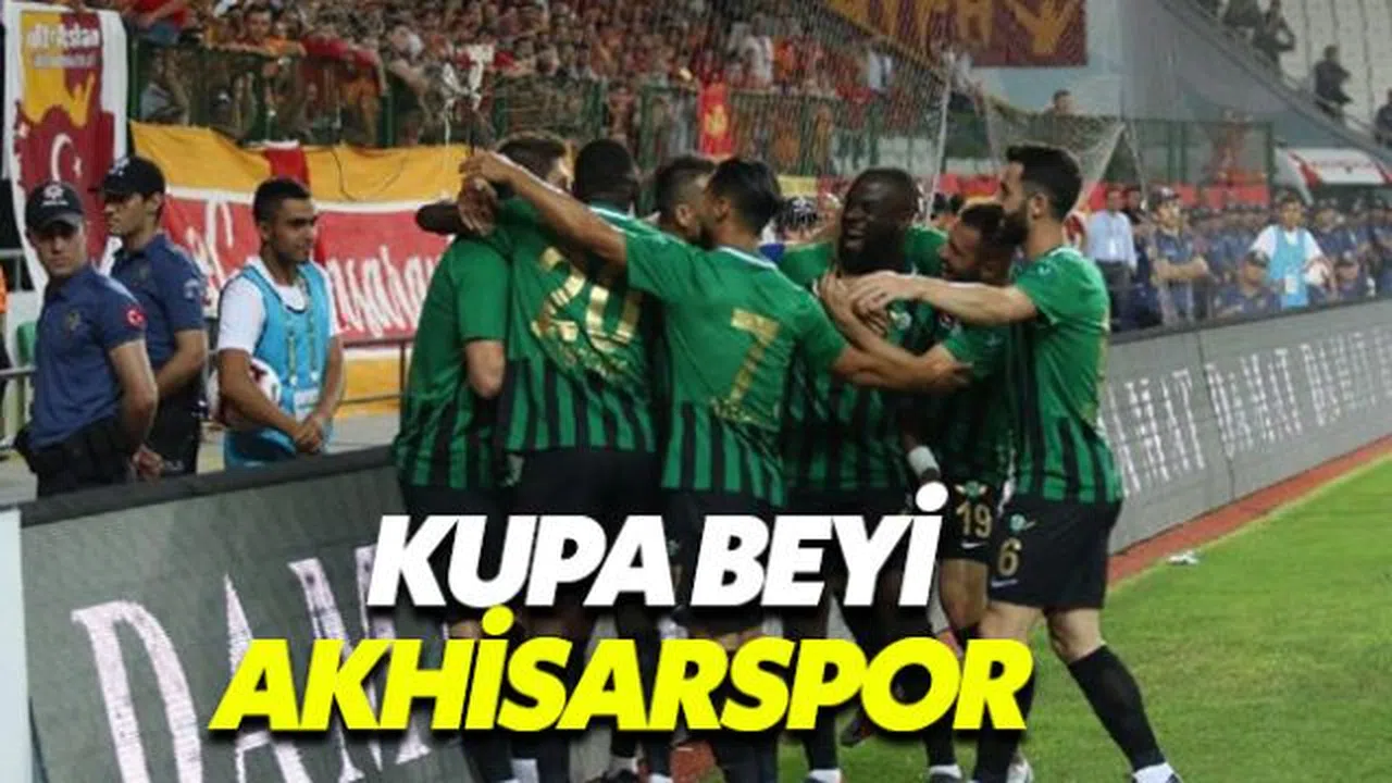 Akhisarspor penaltı atışları sonunda Süper Kupa'ya uzandı