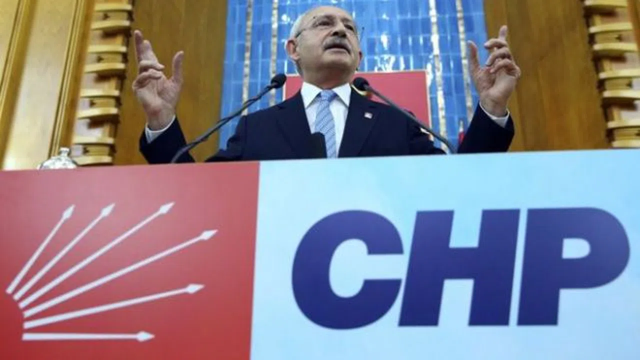 MHP'nin Melih Gökçek hamlesinin ardından CHP'de kritik isim öne çıkıyor