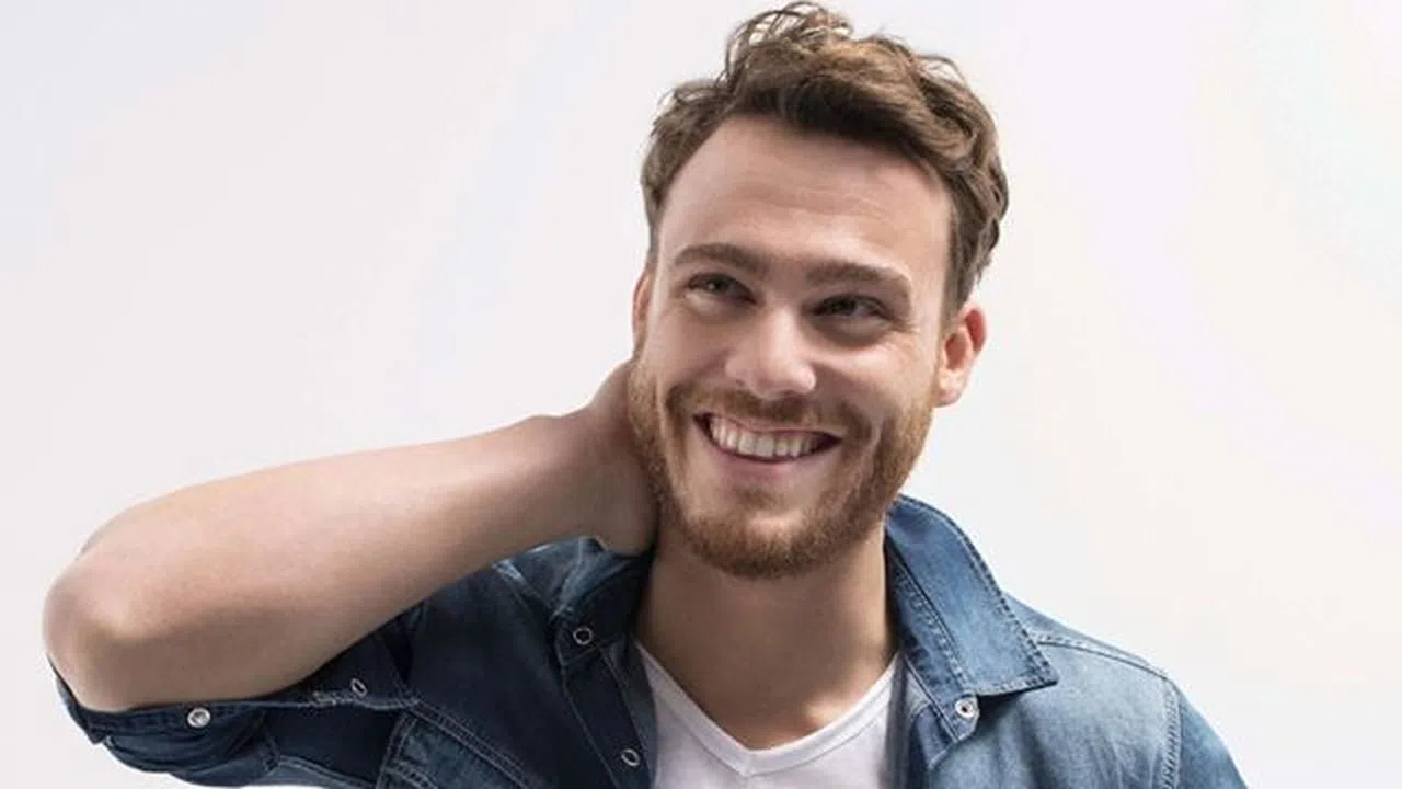 Muhteşem İkili Mustafa (MKC) kimdir? Kerem Bursin nereli kaç yaşında boyu kaç cm?
