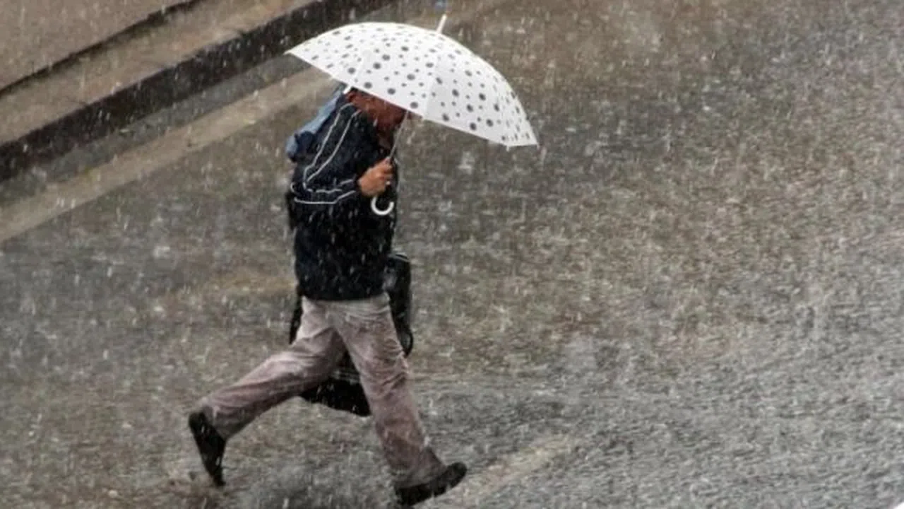 Meteoroloji 3 bölgede sağanak uyarısı yaptı
