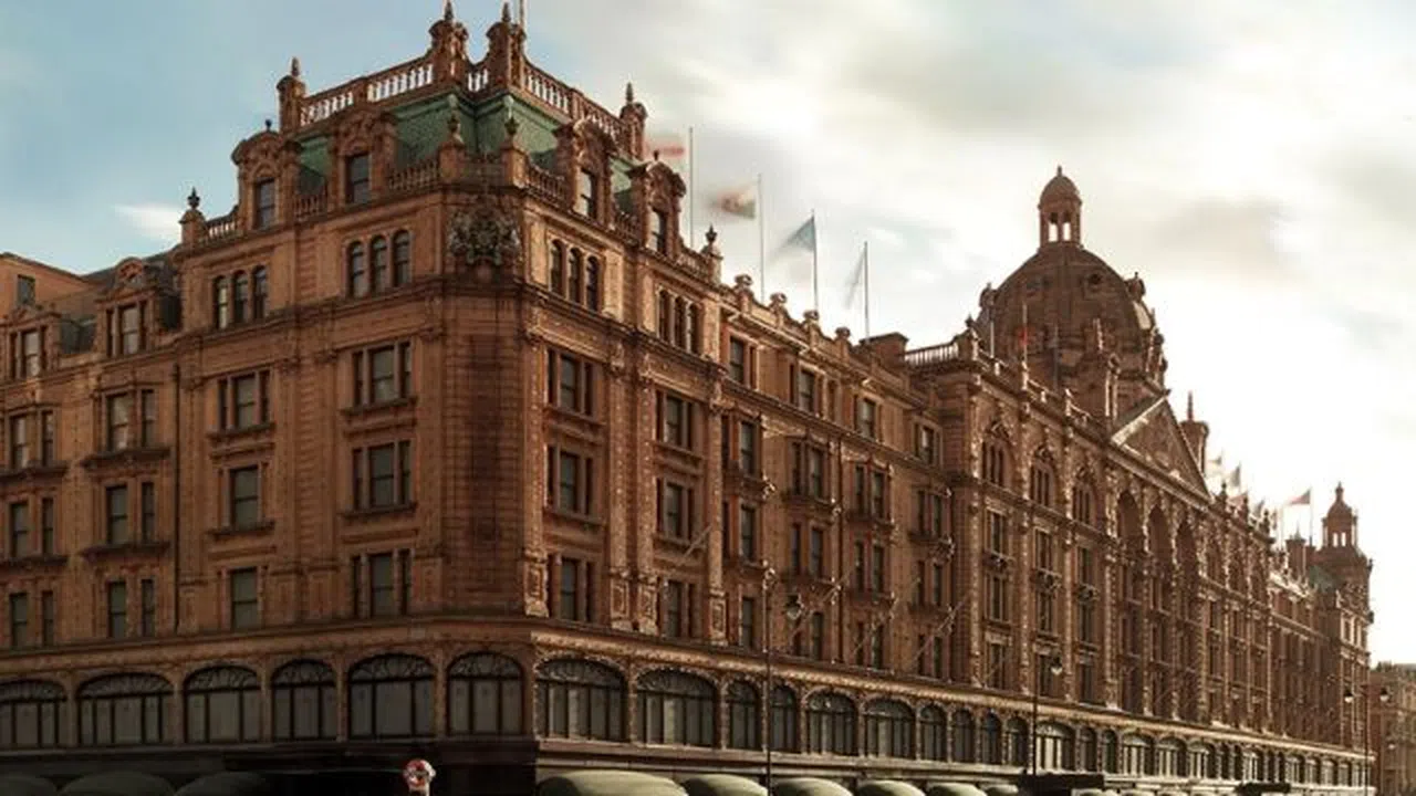 Harrods'ta 21 milyon dolar harcayan gizli zengin gözaltına alındı