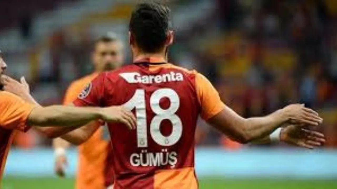 Galatasaray'da Sinan Gümüş sakatlandı