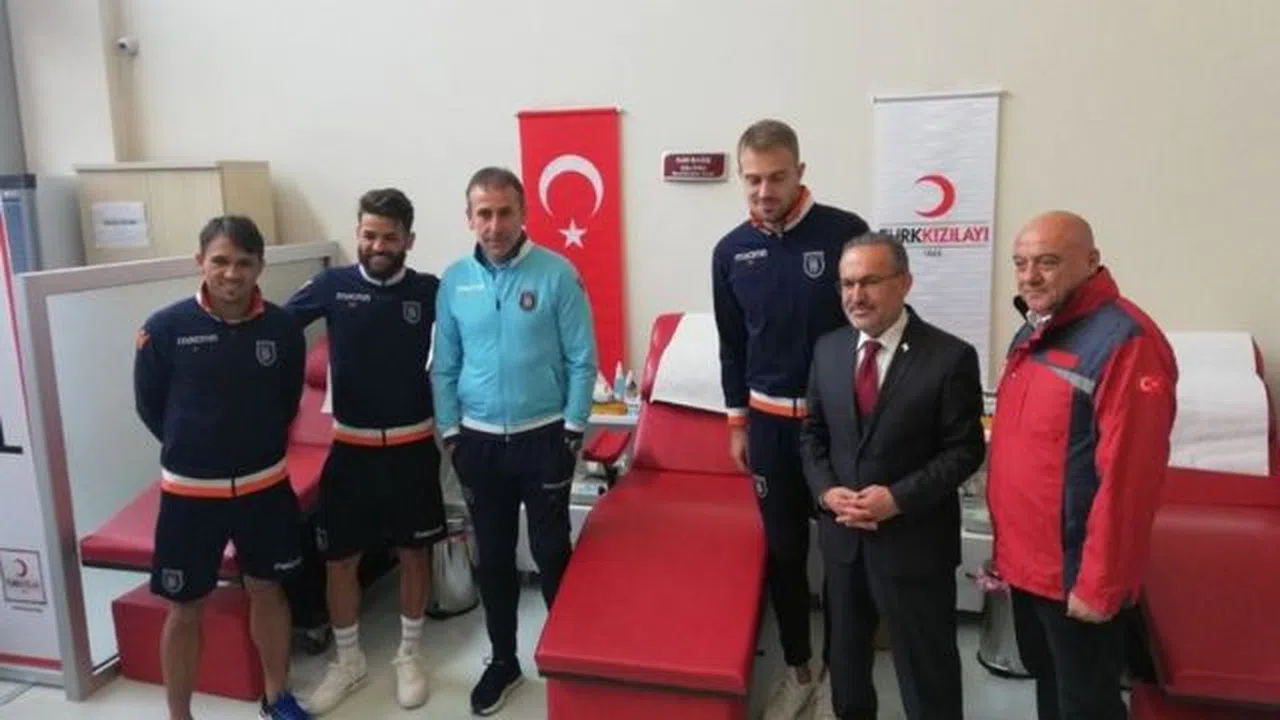 Başakşehir'den anlamlı destek