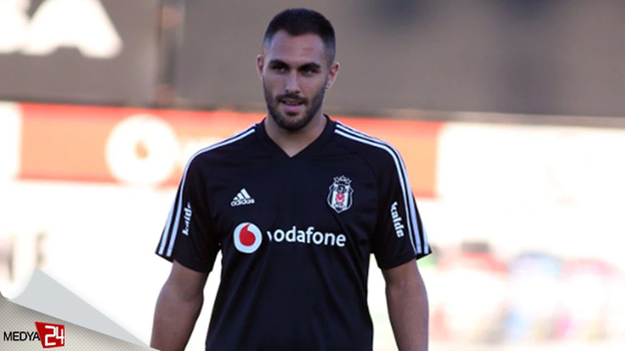 Beşiktaş'ta Victor Ruiz şoku