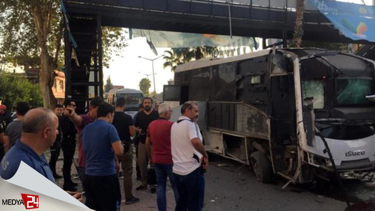 Adana'da çevik kuvvet otobüsüne bombalı saldırı