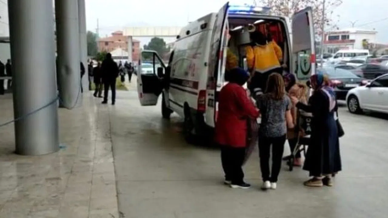 Çorum'da 103 öğrenci zehirlendi