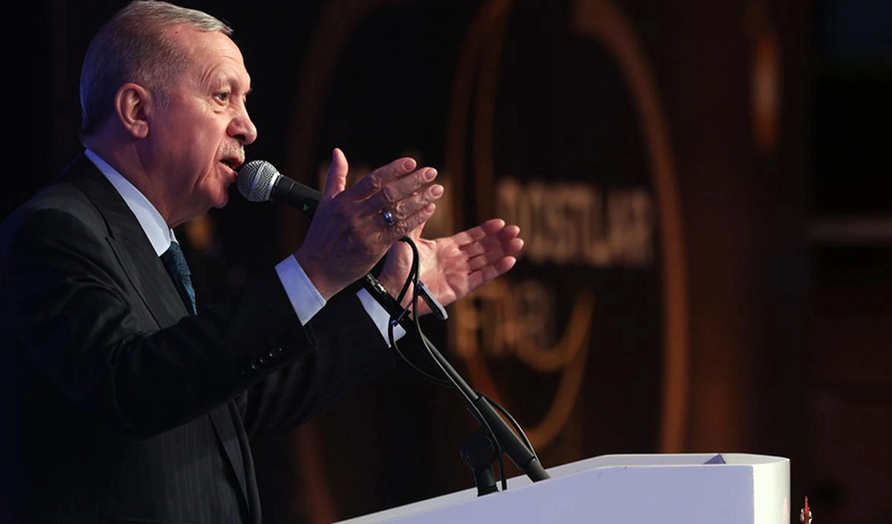 Ramazan Bayramı tatilinin 9 güne çıkarıldığını duyurdu