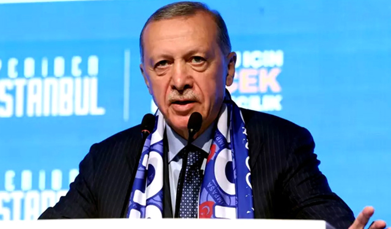 Erdoğan'dan Roman Topluluğuna Destek Toplantısı