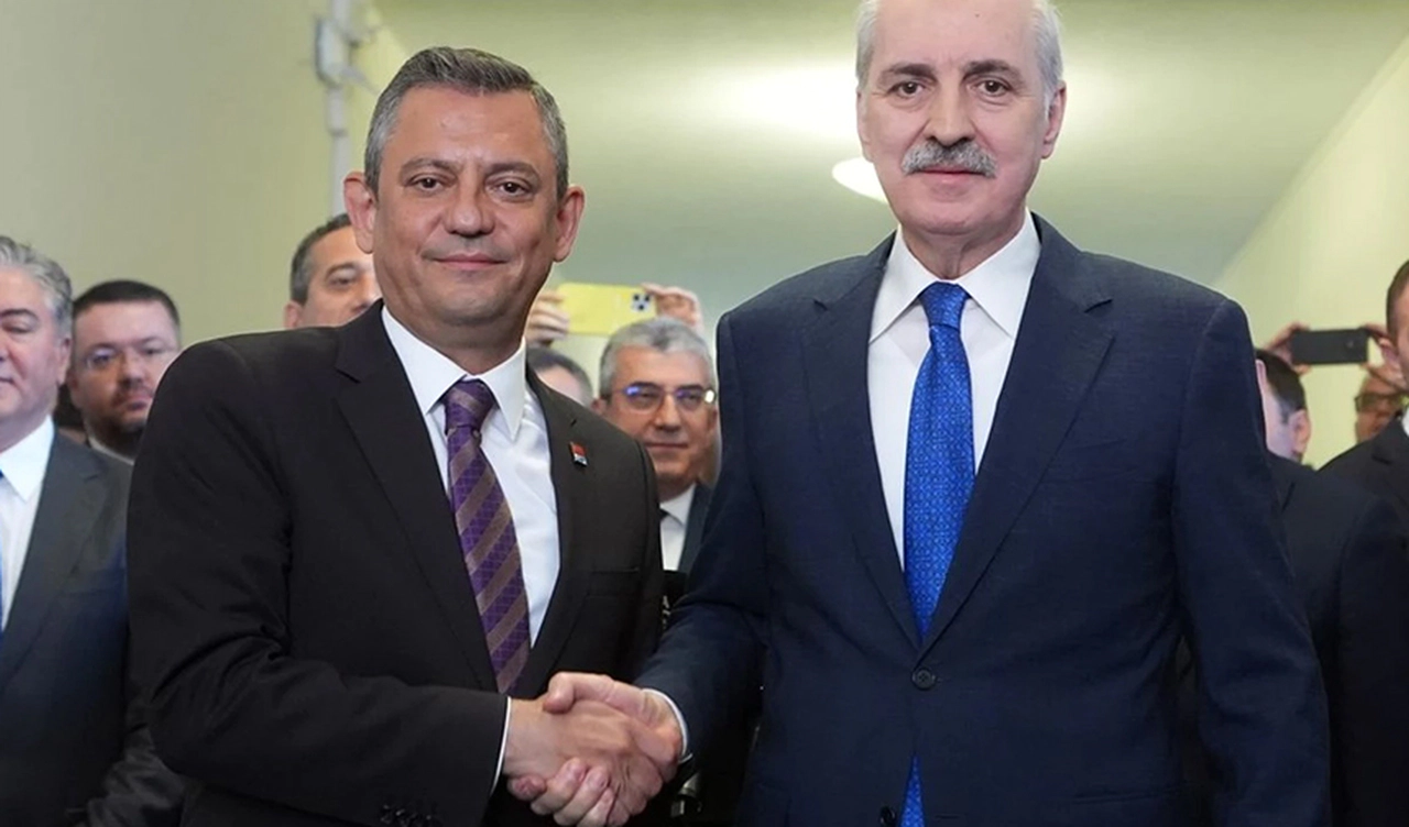 Meclis'te Yeni Anayasa İçin Adımlar Atılıyor