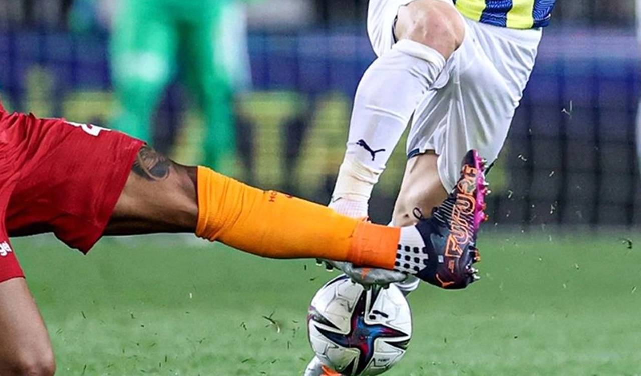 Galatasaray - Fenerbahçe Maçı İptal Edildi