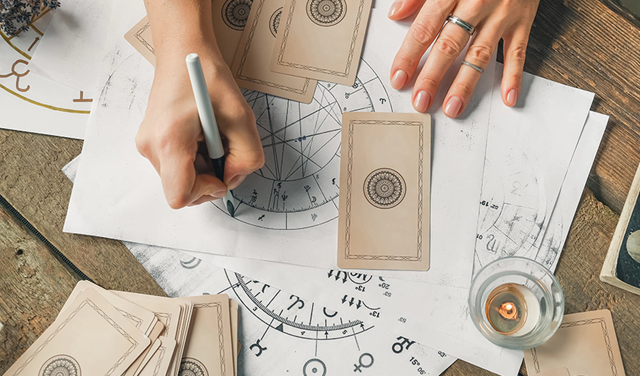 Kişisel ve Profesyonel Hayatta Astrolojinin Rehberliği