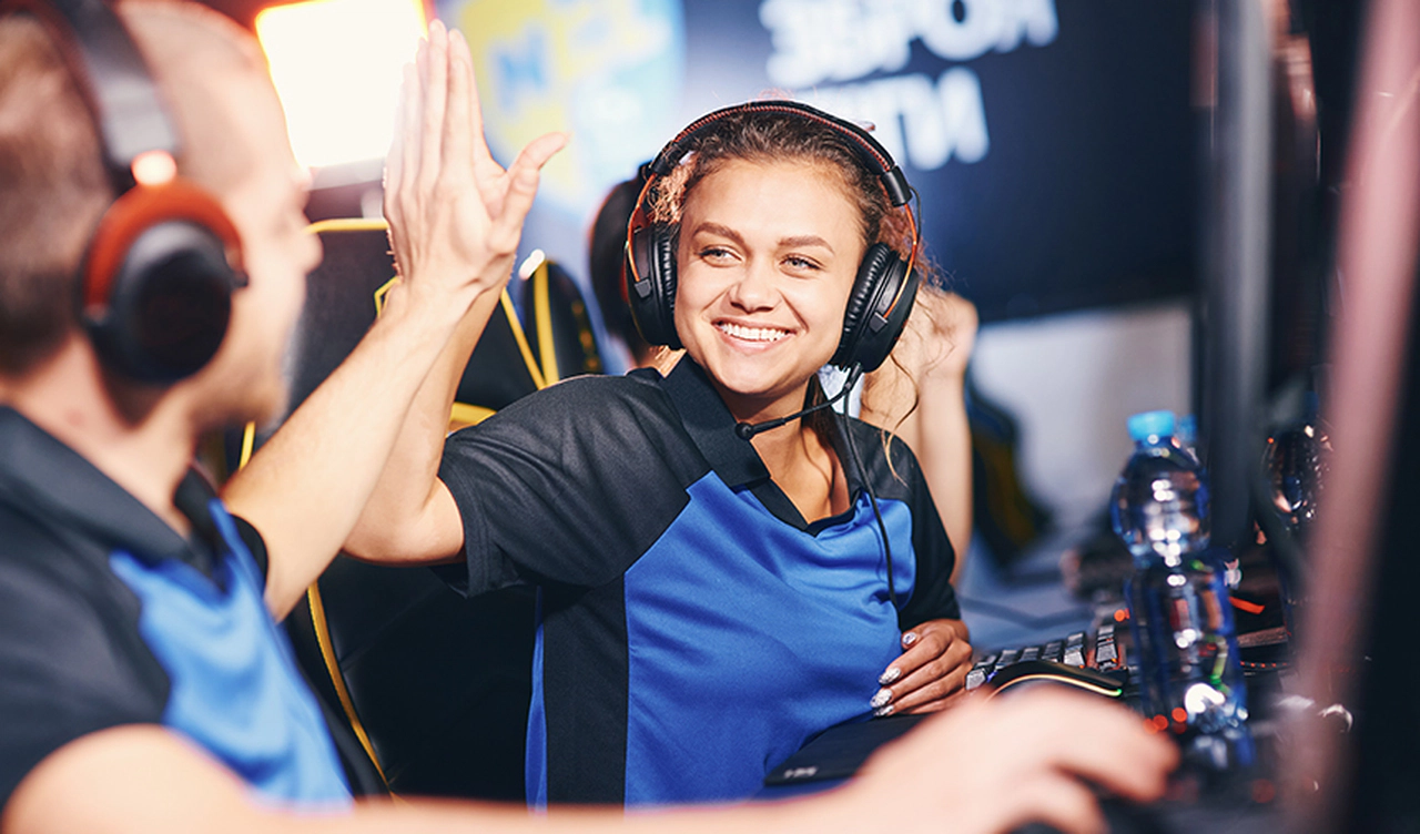 E-Sporun Profesyonelleşmesi ve Yeni Bir Kültürün Doğuşu