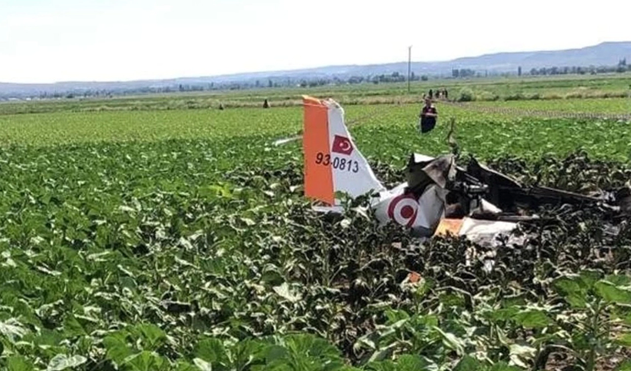 Kayseri'de Eğitim Uçağı Düştü, İki Pilot Şehit