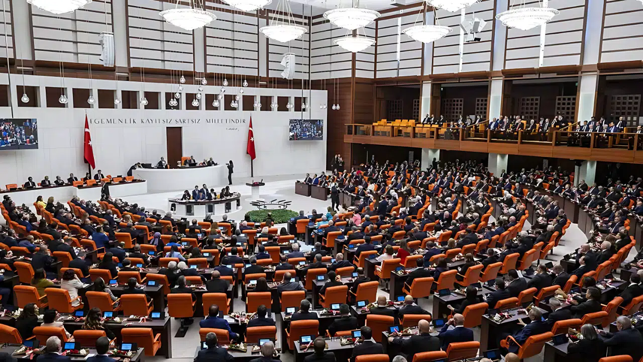 Meclis Gündemi Yoğun, Yeni Düzenlemeler Masada