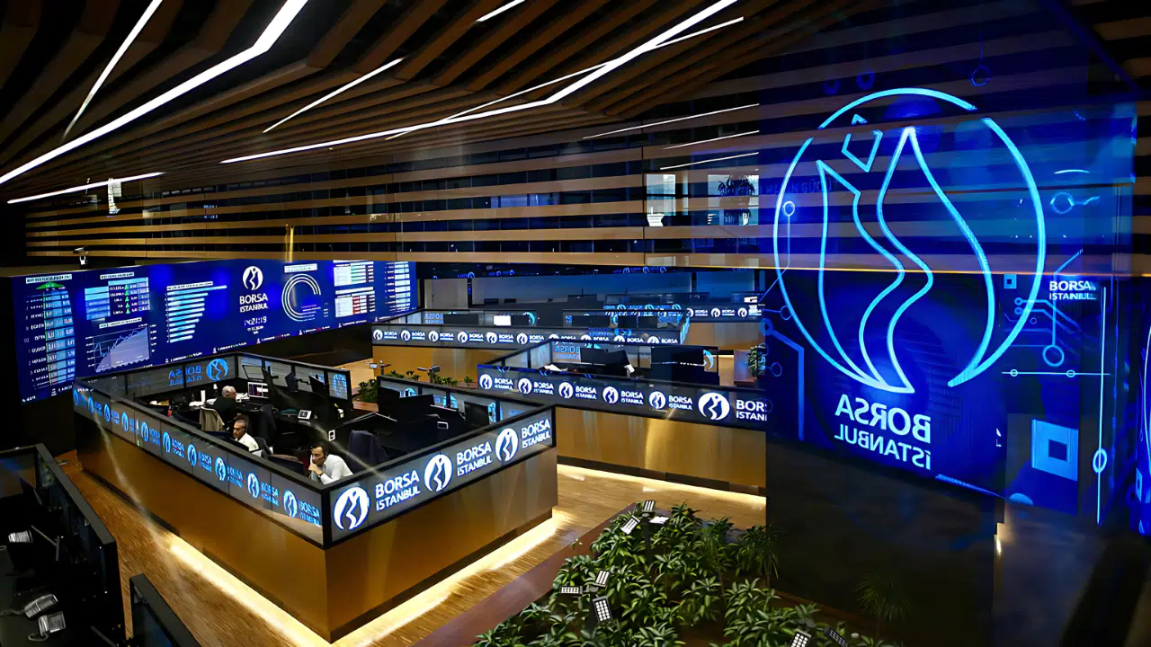 Borsa İstanbul Zirveye Göz Kırpıyor