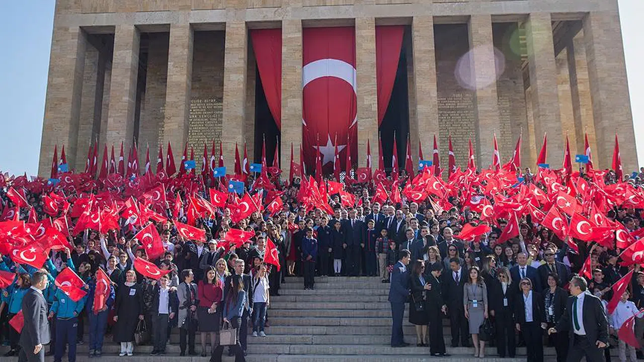 Türkiye’nin Minik Yürekleri 23 Nisan’ı Coşkuyla Kutladı