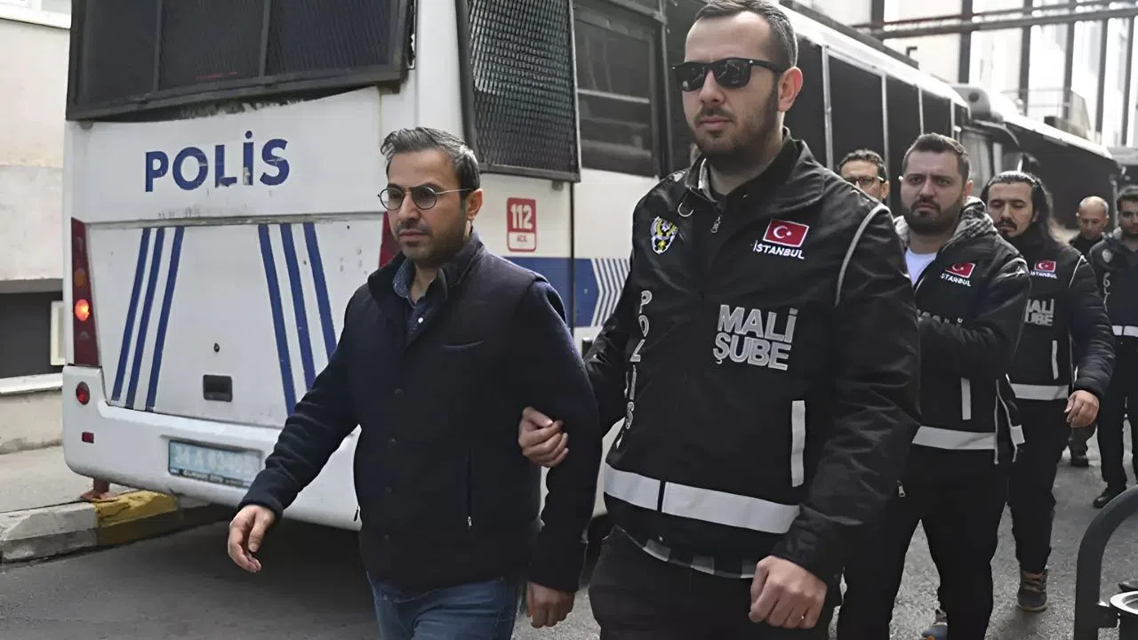 Rüşvet, Usulsüzlük ve Tutuklamalar