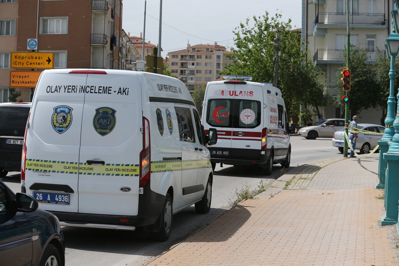 Eskişehir Porsuk Çayı’nda bir erkeğin cansız bedeni bulundu