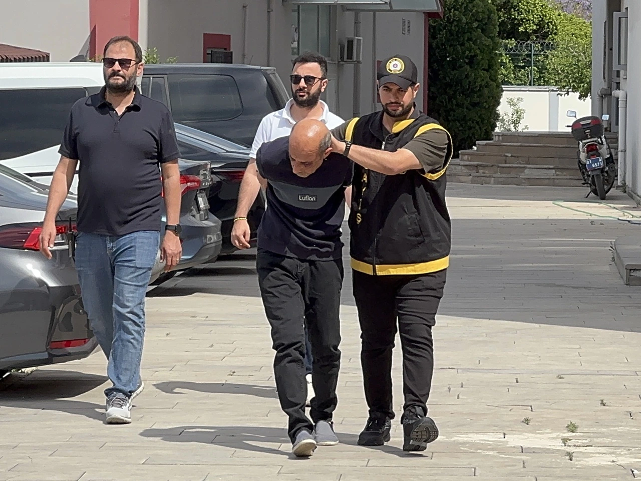 Adana’da eski eşini öldüren zanlı tutuklandı
