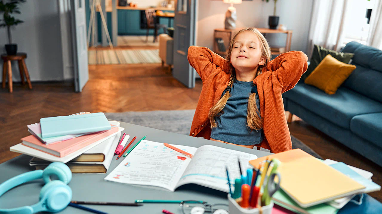 Düzenli rutinler çocuklara ödev disiplini kazandırır