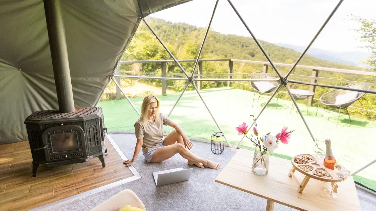 Lüksle doğayı buluşturan tatil anlayışı: glamping yükselişte