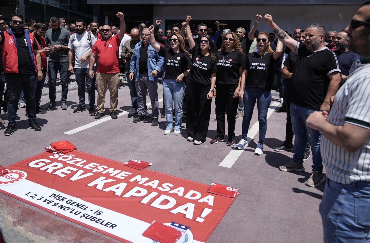 İzmir’de 23 bin belediye işçisi greve gidiyor