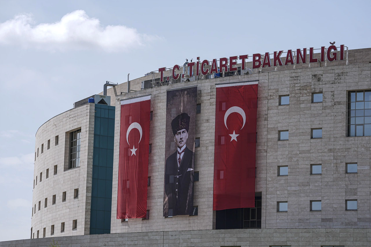Ticaret Bakanlığı’ndan ithalata karşı yeni damping önlemleri