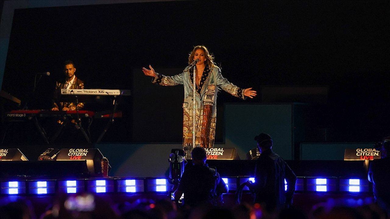 Jennifer Lopez 5 Ağustos’ta İstanbul’da sahne alacak