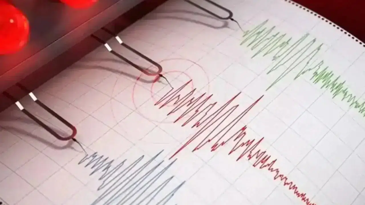 Akdeniz'de 3.7 Büyüklüğünde Deprem Gerçekleşti