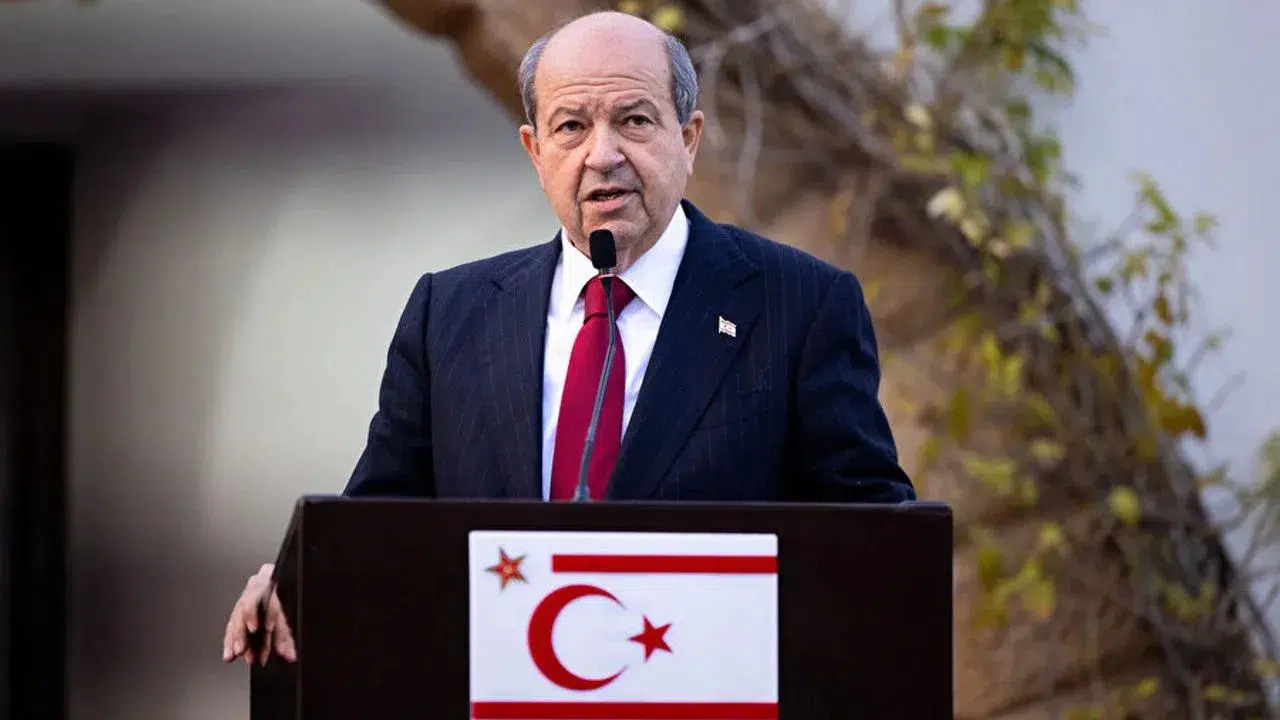 Ersin Tatar Kimdir? KKTC Cumhurbaşkanı’nın Hayatı, Eğitimi ve Siyasi Kariyeri