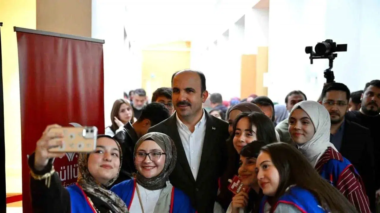 Başkan Altay, LİMAN Gönüllüleri Platformu Üyeleriyle Buluştu