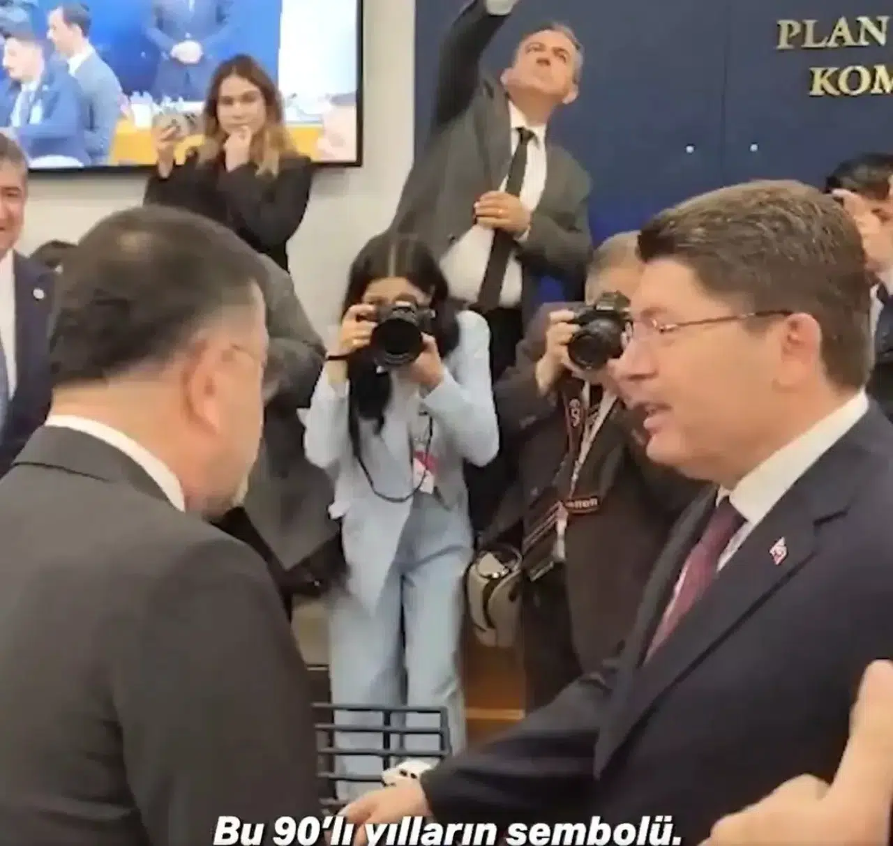 TBMM'de Adalet Bakanlığı Bütçe Görüşmeleri Sırasında Gerilim Yaşandı