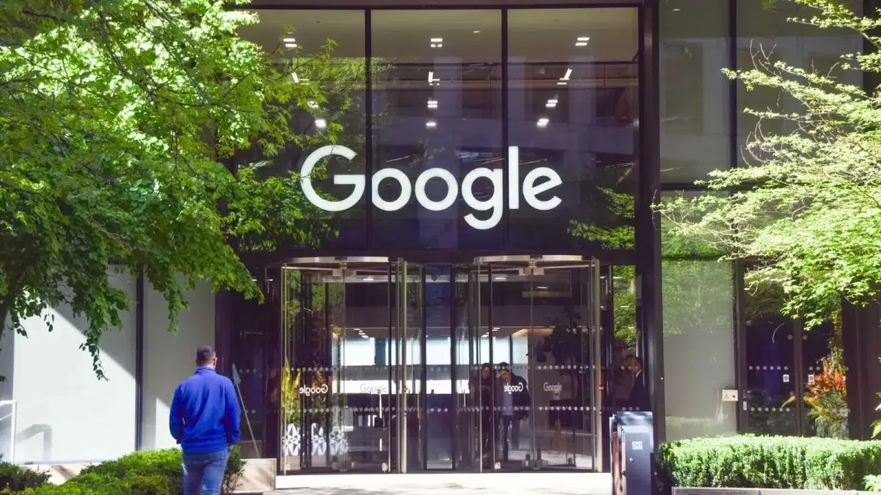 AB'den Google'a Yeni Soruşturma