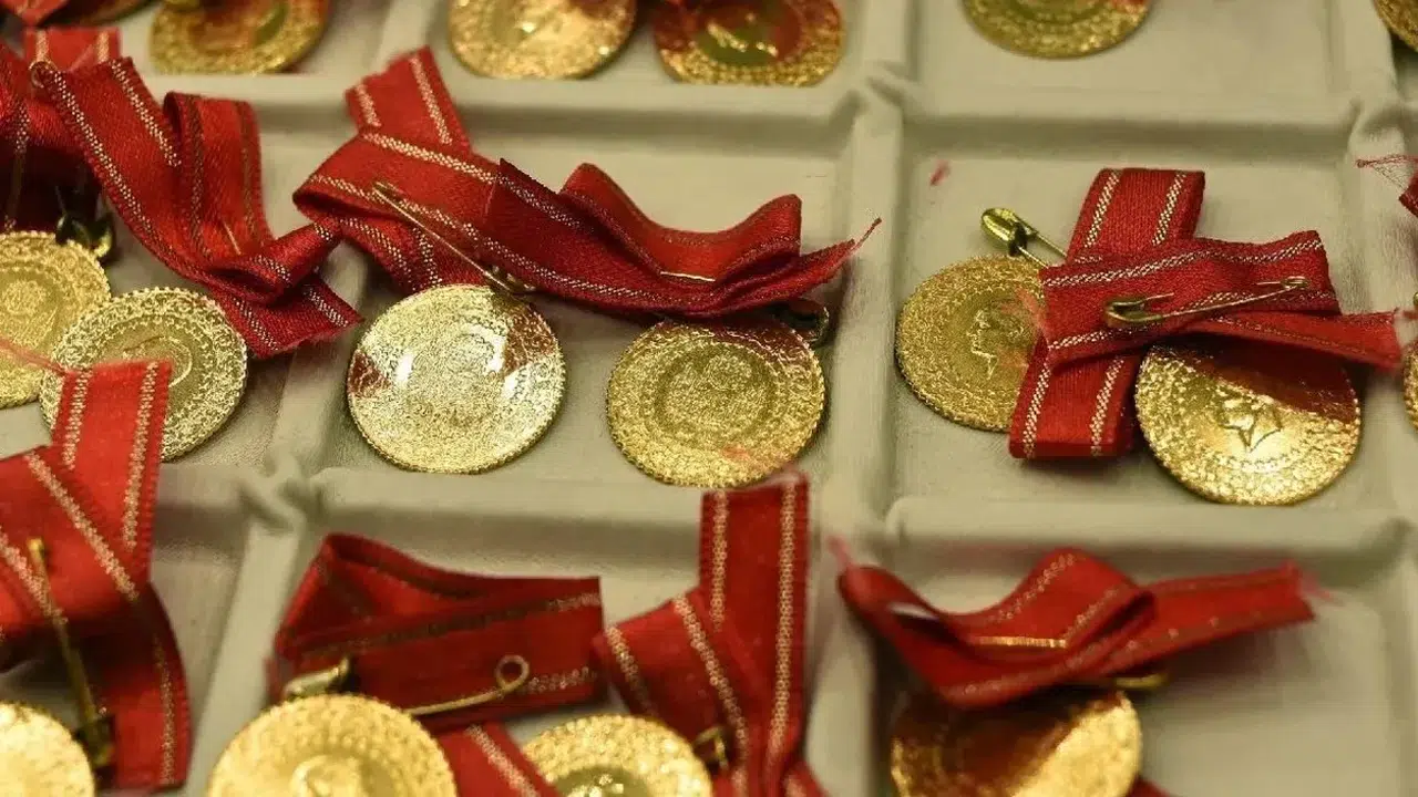 Canlı Altın Fiyatları 16 Kasım 2025