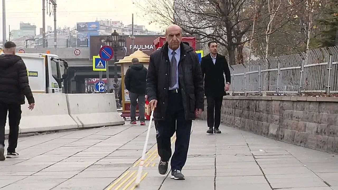 Engelli Avukat Turhan İçli'den Bütçe Eleştirisi: 'Nüfusun Yüzde 12’siyiz, Payımız Yüzde 2’nin Altında'