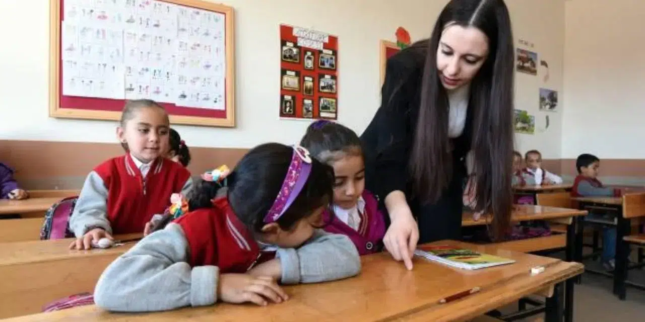 MEB AGS 10 Bin Öğretmen Ataması: Takvim Belli Oldu mu?