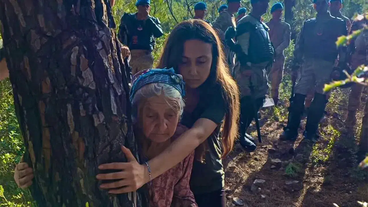Akbelen Ormanı'nın Simgesi Zehra Yıldırım Hayatını Kaybetti