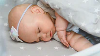 Bebeklerde huzurlu gece uykusuna etkili yaklaşımlar