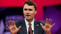 ABD’de Şok Saldırı: Sağcı Aktivist Charlie Kirk’e Silahlı Saldırı