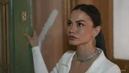Eşref, Geçmişin Yükünü Nisan’la Paylaştı