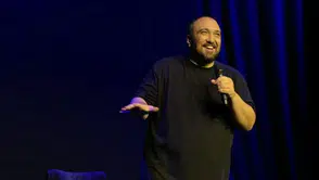 Mizahın Sessiz Gücü: Özgür Turhan Kimdir? Kaç Yaşında, Nereli?