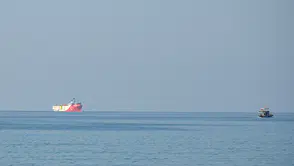Somali’deki ilk kıtalar arası görevini tamamlayan sismik araştırma gemisi Taşucu açıklarına demirledi