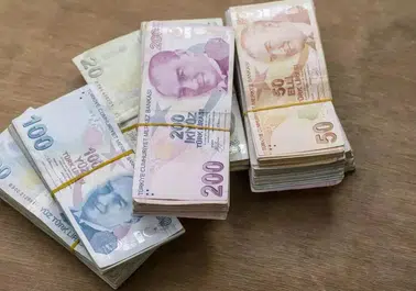 Emeklilere 90 Bin TL'ye Varan Promosyon: Hangi Banka Ne Kadar Sunuyor?