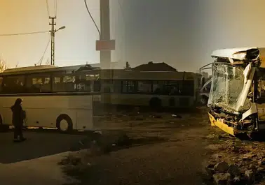 Konya'da öğrenci servisi ile belediye otobüsü çarpıştı, çok sayıda yaralı var mı?