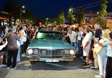 Topkapı’da geçmişe yolculuk başladı: Nostalji Günleri 26 Temmuz’a kadar sürecek