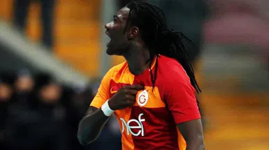 Gomis ayrılık iddialarına Twitter'dan yanıt verdi