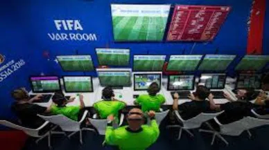 UEFA'dan VAR kararı