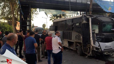Adana'da çevik kuvvet otobüsüne bombalı saldırı