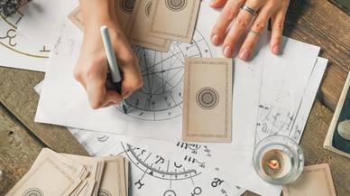 Astrolojiyle Kişisel Keşif, Güneş Burcunuz ve Gelişim Yolculuğunuz